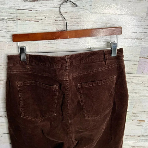 16. Icone from simons brown corduroy pants size 12 - Picture 4 of 7